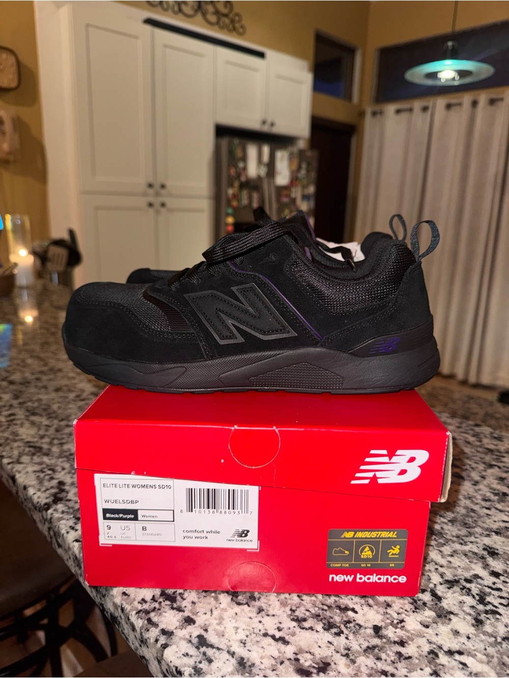 New Balance Women’s Black Slip-Resistant Composite Toe Work Shoe